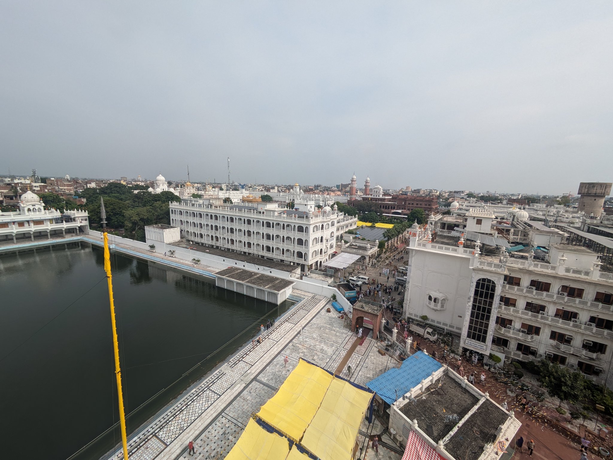 Gurdwara Baba Atal Rai Sahib Ji の塔からの眺め