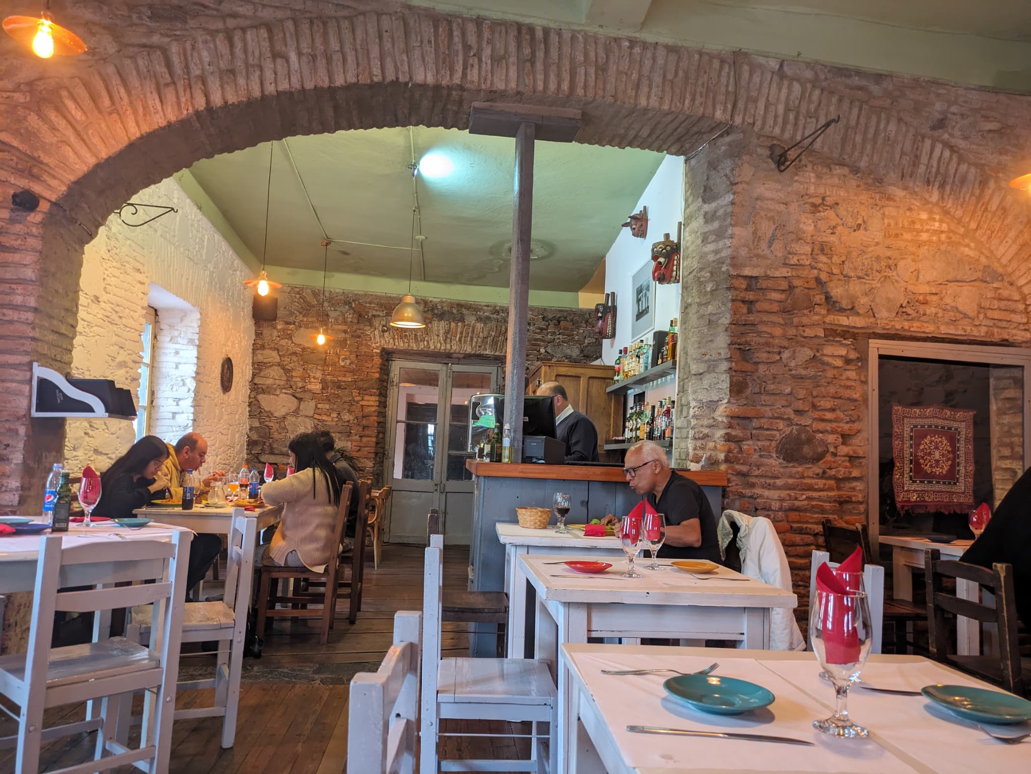 コロニアのレストラン Buenos Amigos の店内