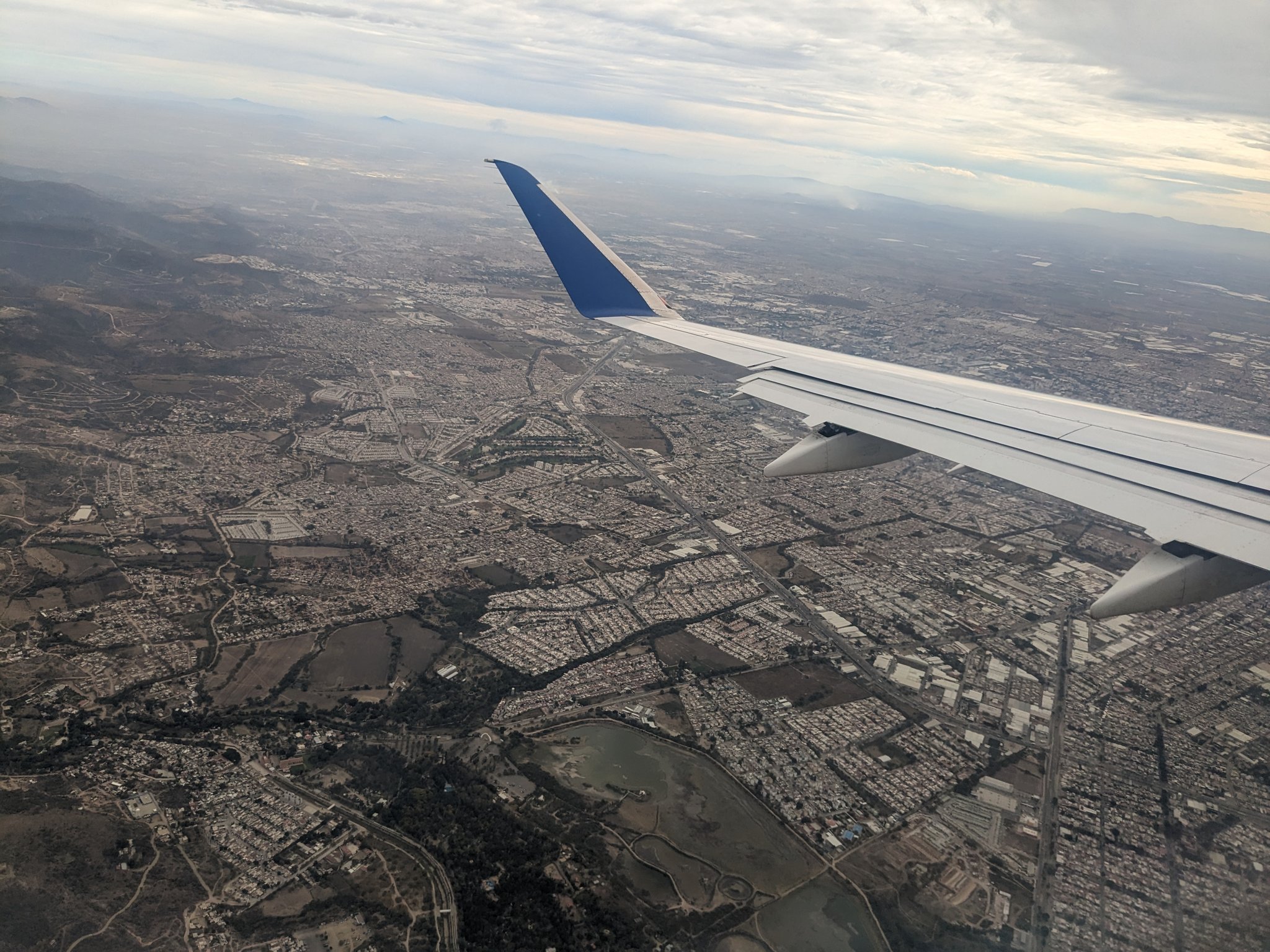 レオン/グアナファト空港への着陸前の景色