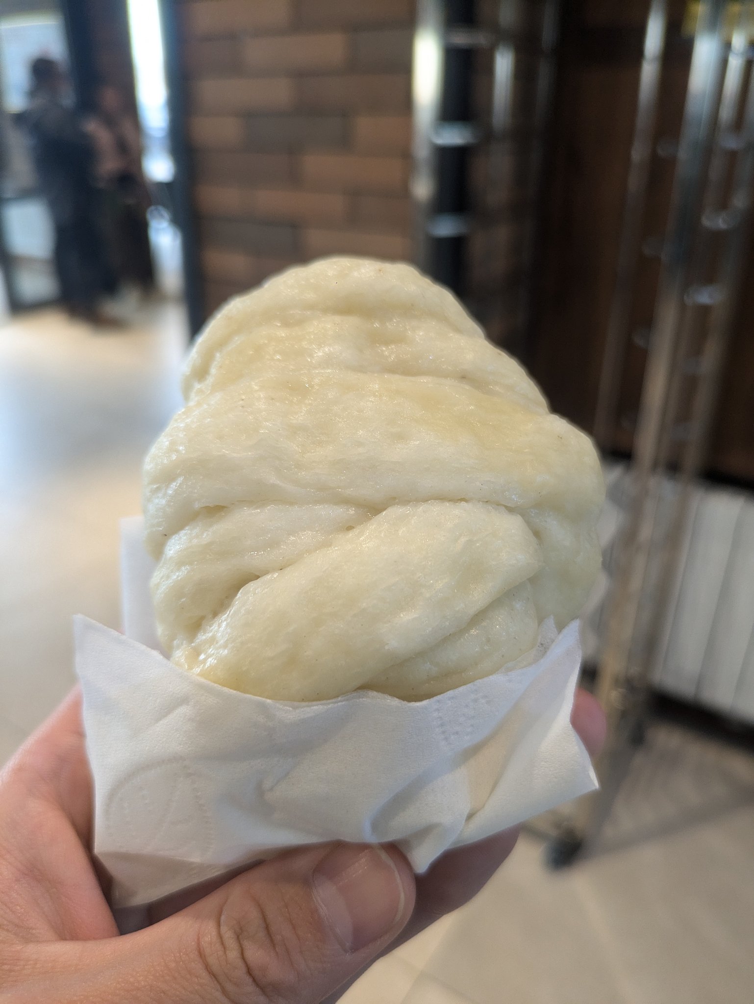 ドライブインで買ったマントウ