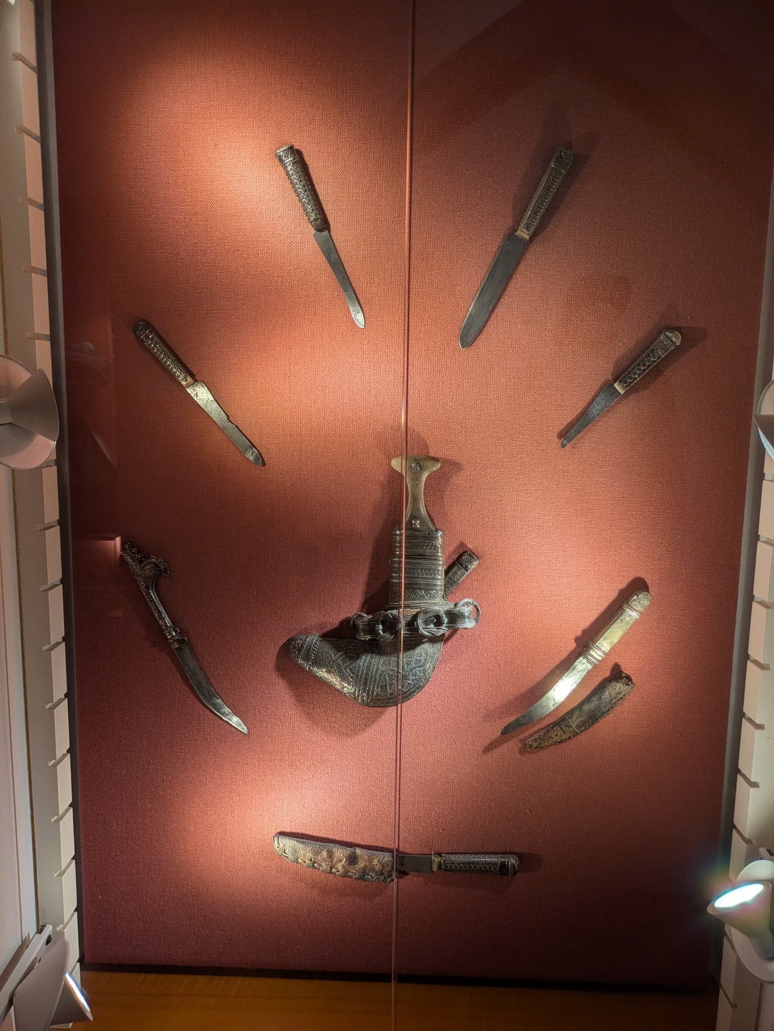 ベイトアルジュベール博物館のハンジャルの展示