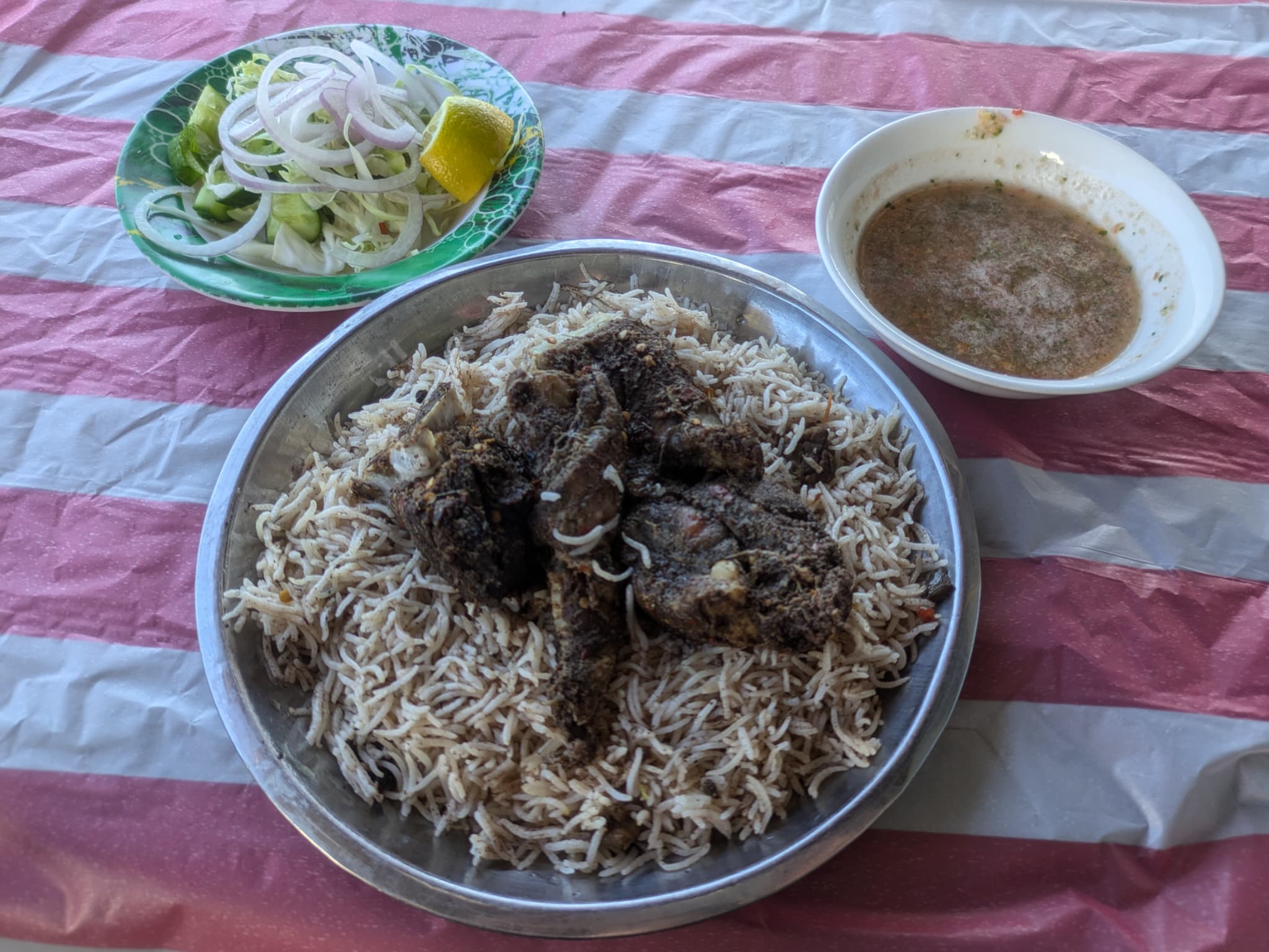 Ghamdan Palace Restaurant のラクダのビリヤニ