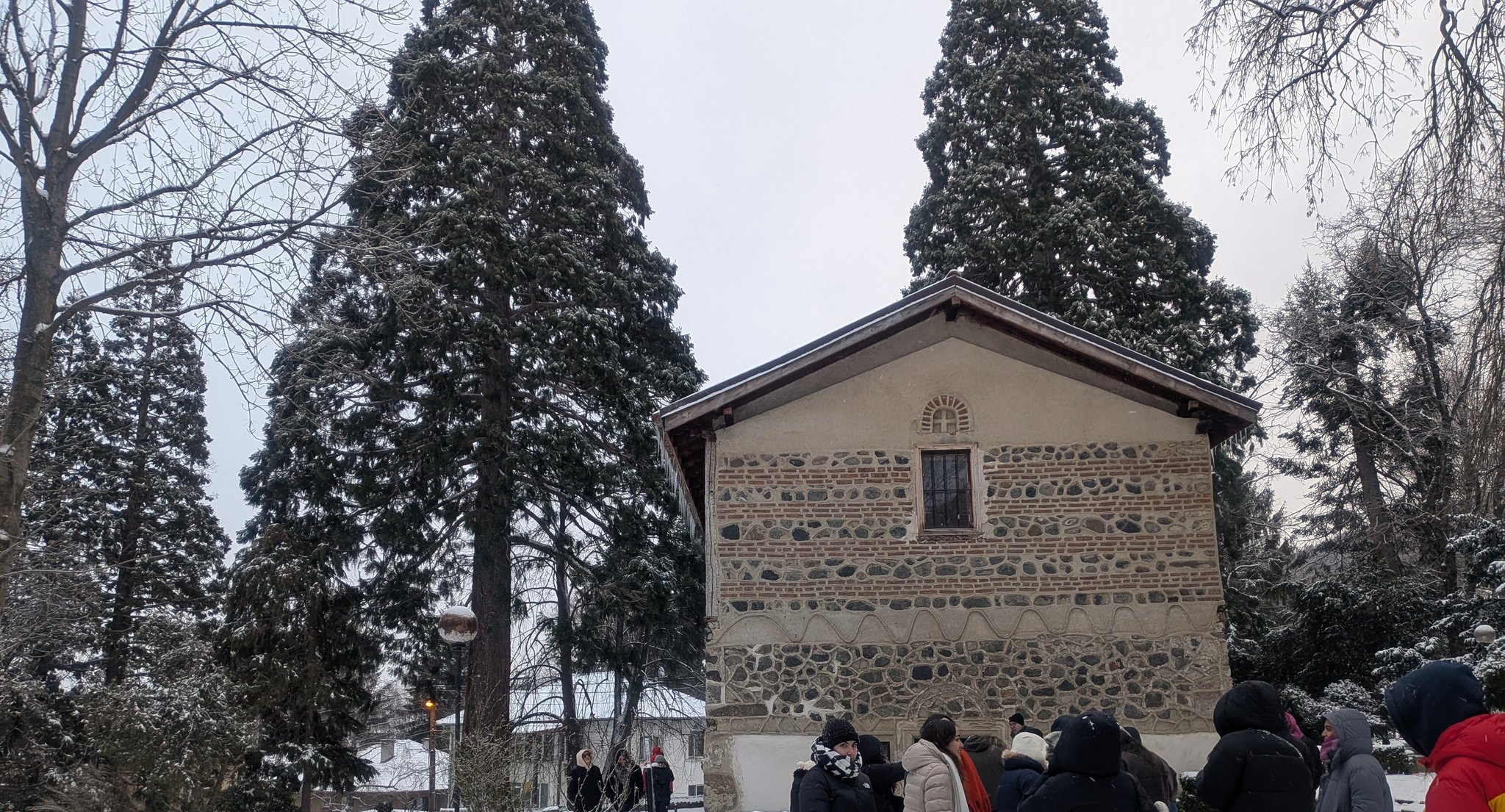 雪のボヤナ教会