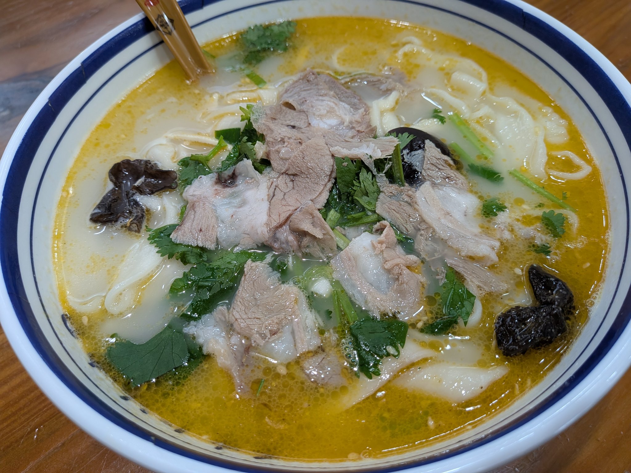 河南料理のお店の烩麺
