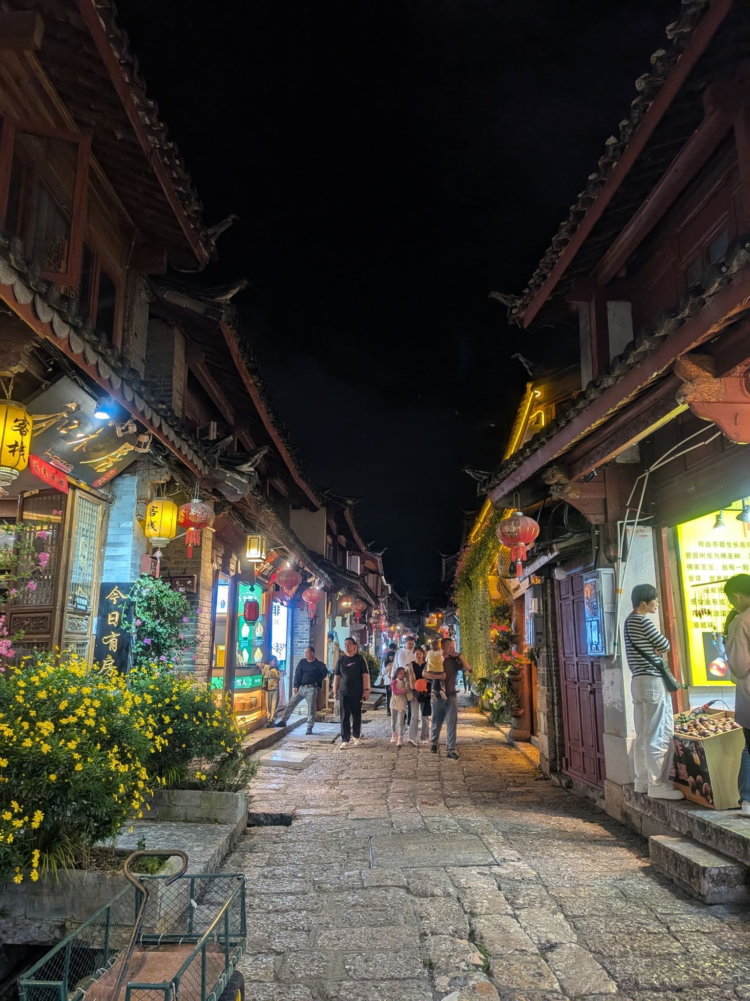 夜の麗江古城