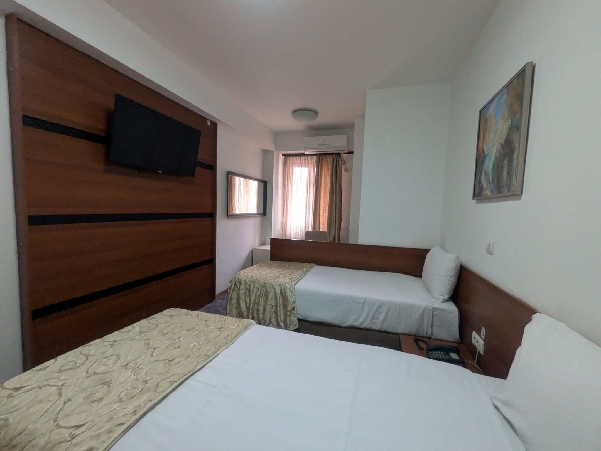 Hotel Ambassador の客室